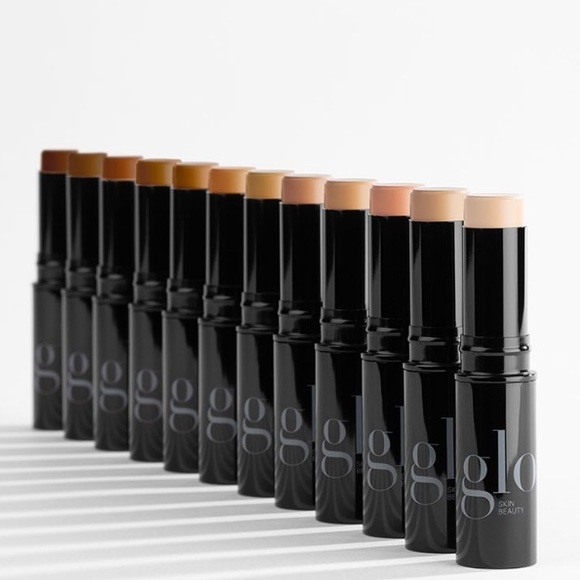 NWT GLO HD Mineral Foundation Stick - Picture 8 of 8